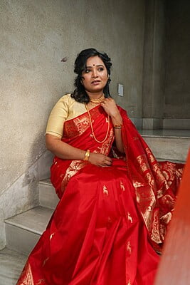 Red Heeran Swarnachari Red Heeran Swarnachari