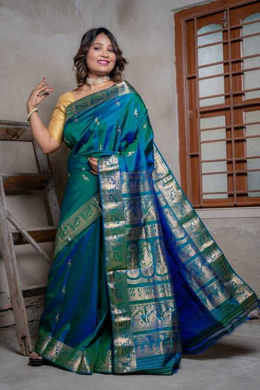Blue Green Dual tone Heeran Swarnachari Blue Green Dual tone Heeran Swarnachari