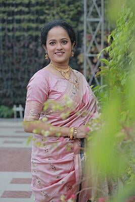 Pastel pink figure motif pure mulberry silk Swarnachari saree Pastel pink figure motif pure mulberry silk Swarnachari saree