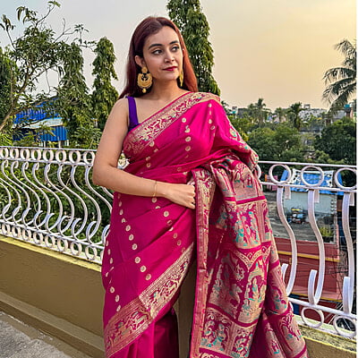 Rani pink color Chand buta Swarnachari saree on pure Mulberry silk