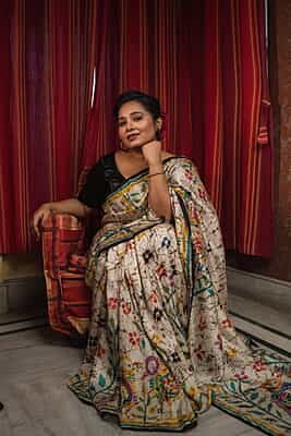 Hand batik on off white pure Mulberry silk with Multiple color from our Mystic radiance collection Hand batik on off white pure Mulberry silk with Multiple color from our Mystic radiance collection