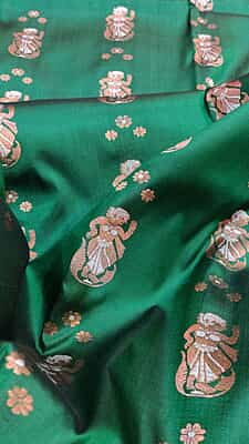 Green and white meena work figurine motif pure Mulberry silk Baluchari saree saree Green and white meena work figurine motif pure Mulberry silk Baluchari saree saree