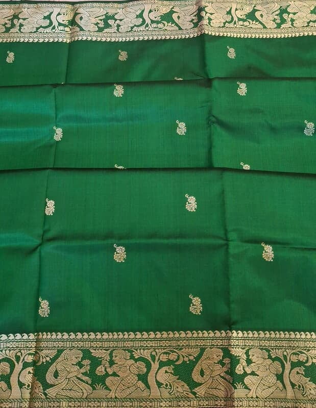 Green color pure katan silk Baluchari from Kadambori series Green color pure katan silk Baluchari from Kadambori series