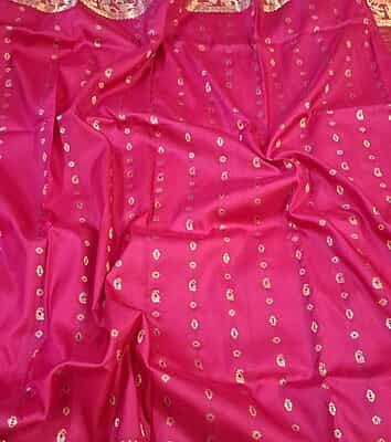 Rani pink 2000 buta Swarnachari saree on pure Mulberry silk Rani pink 2000 buta Swarnachari saree on pure Mulberry silk