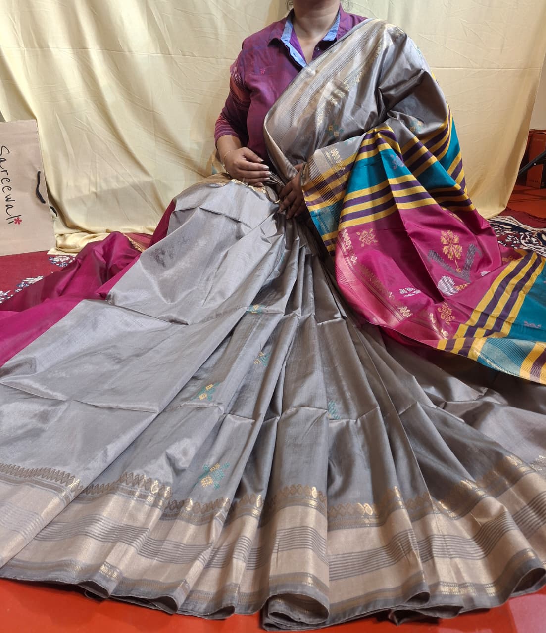 Color Grey Kalashetra/Kalakshetra Saree