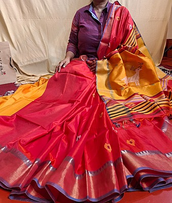 Color red orange dual tone kalashetra/kalakshetra saree