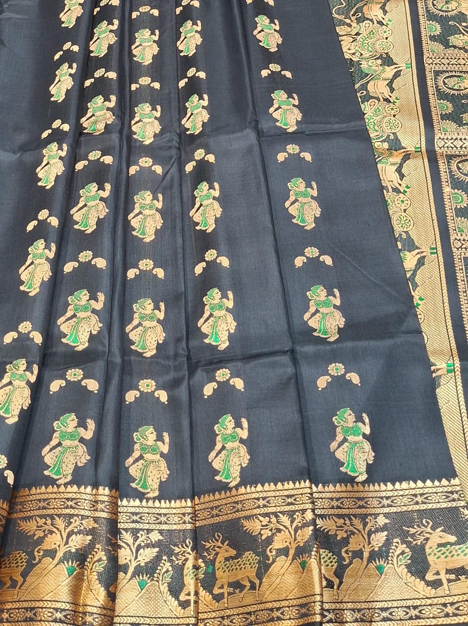 Figure motif Baluchari Color Jet black saree Figure motif Baluchari Color Jet black saree