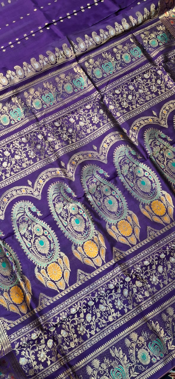 No figurine motif 2000 buta Swarnachari colour dark purple saree No figurine motif 2000 buta Swarnachari colour dark purple saree