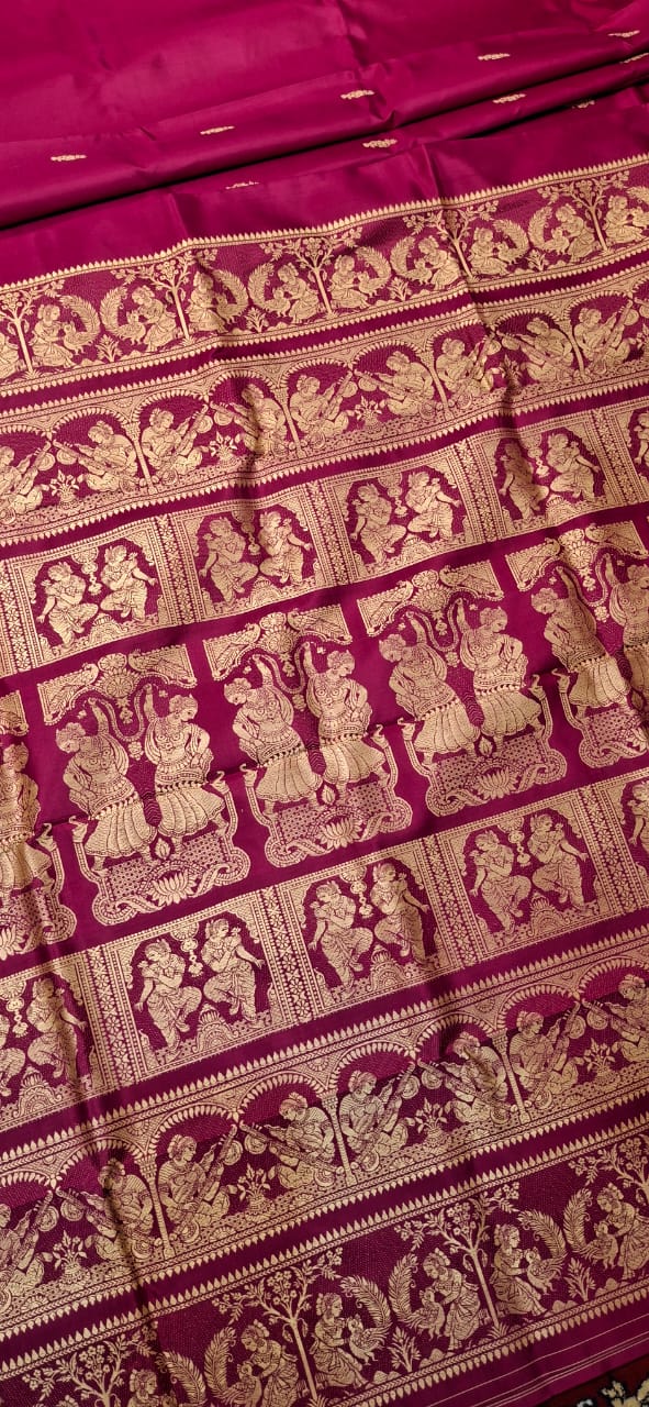 Magenta body color with red motif pure Mulberry silk Baluchari saree Magenta body color with red motif pure Mulberry silk Baluchari saree
