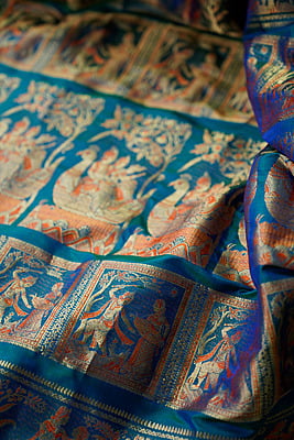 Blue green dual tone all over work Swarnachari