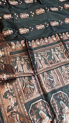 Color Jet black with copper colour zari figure motif Swarnachari saree Color Jet black with copper colour zari figure motif Swarnachari saree